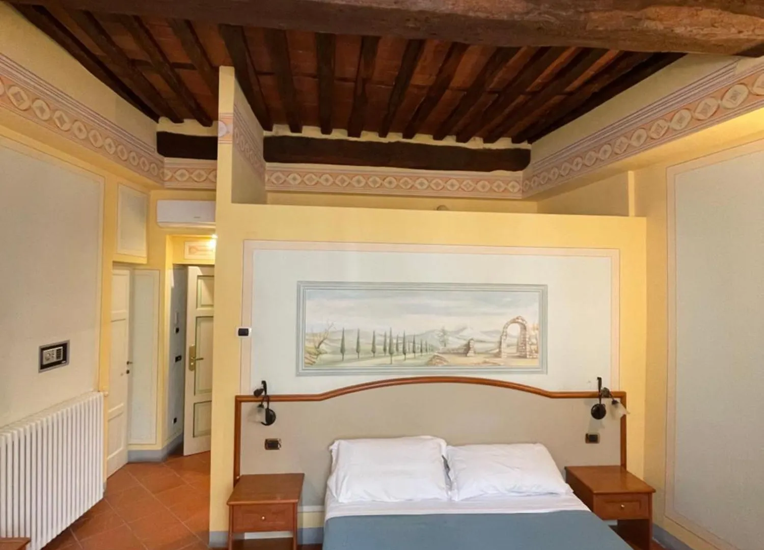 San Pietro Tuscany Suites Lucca 0*,